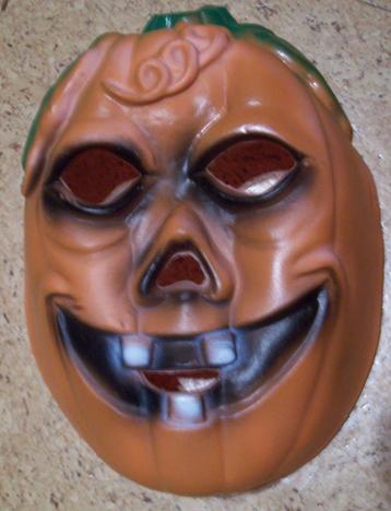 nieuw soepel masker Man met 3 tanden beschikbaar voor biedingen