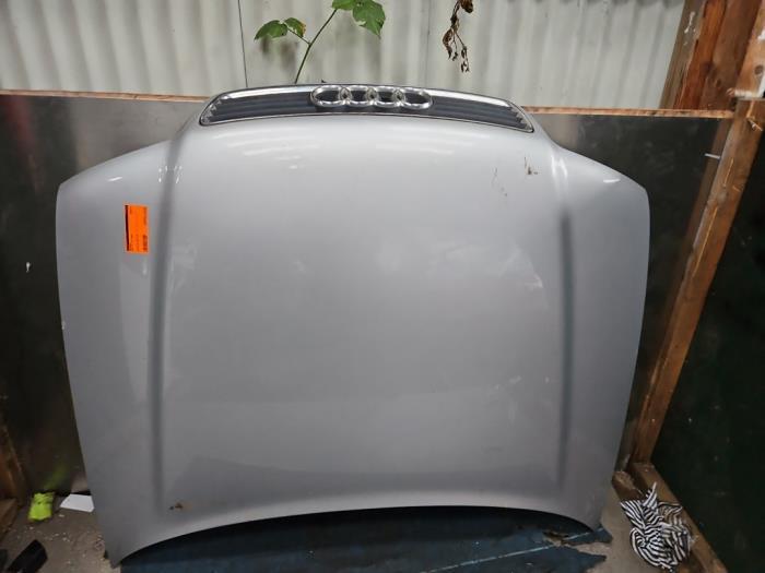 Capot d'un Audi A4, Autos : Pièces & Accessoires, Carrosserie & Tôlerie, Capot moteur, Audi, Utilisé, 3 mois de garantie, Enlèvement ou Envoi
