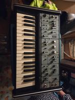 Synthetiseur roland 100 vintage, Musique & Instruments, Enlèvement, Comme neuf, Autres nombres, Roland