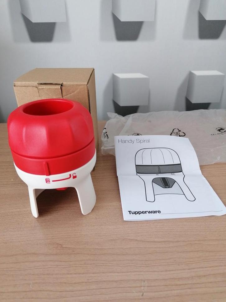 Tupperware spiraalsnijder. Handy spiralizer. Spiral., Huis en Inrichting, Keuken | Tupperware, Nieuw, Ophalen of Verzenden
