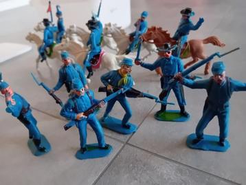 cowboys en indianen beschikbaar voor biedingen
