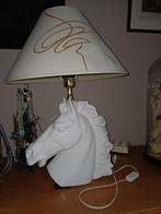 tafellamp wit paardenhoofd met kap, Enlèvement, Neuf