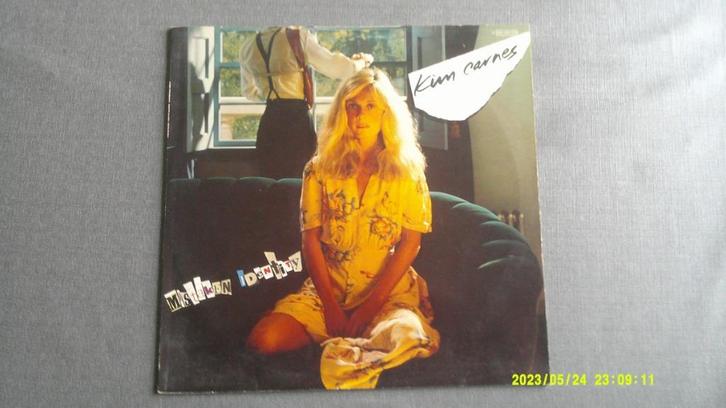 Kim Carnes - Mistaken identity (LP), Cd's en Dvd's, Vinyl | Rock, Gebruikt, Ophalen of Verzenden