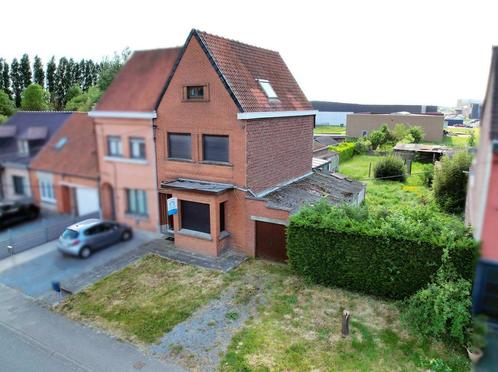 Maison à vendre à Estaimpuis, 5 chambres, Immo, Huizen en Appartementen te koop, Vrijstaande woning, C