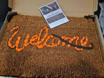 Banksy Welcome mat (First Edition)  disponible aux enchères