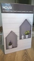 2 wandplanken in de vorm van een huis, Ophalen, Nieuw
