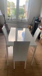 Eettafel met 4 stoelen , vrij vanaf 1/11/2025, Huis en Inrichting, Tafels | Eettafels, Ophalen, Gebruikt, 100 tot 150 cm, 50 tot 100 cm