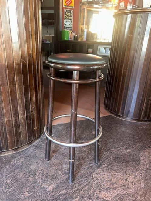Ronde Barkrukken met Lederen Zitting – Te Bieden/ Round Bar, Huis en Inrichting, Barkrukken, Gebruikt, 30 tot 60 cm, Hout, Leer