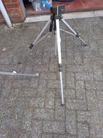 Oud camerastatief, Audio, Tv en Foto, Fotografie | Statieven en Balhoofden, Ophalen