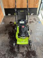 Grasmaaier central park, Enlèvement