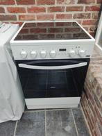 GERESERVEERD.Zanussi 380V, zo goed als nieuw., Elektronische apparatuur, Fornuizen, Ophalen, Elektrisch