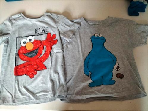 2 tee-shirts Sesame Street, Enfants & Bébés, Vêtements enfant | Taille 104, Utilisé, Garçon ou Fille, Chemise ou À manches longues