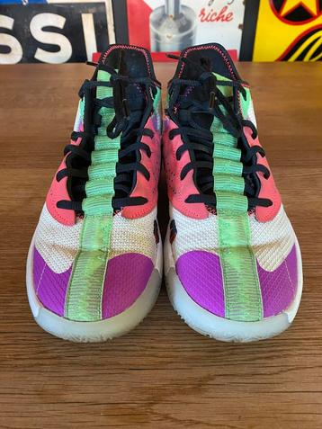 Basketschoenen Jordan maat 41 beschikbaar voor biedingen