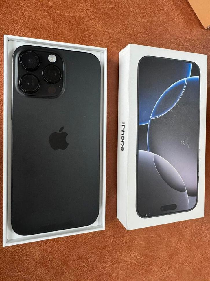 iPhone 16 Pro Max – 256 Go – Très bon état, Télécoms, Téléphonie mobile | Apple iPhone, Comme neuf, iPhone 16 Pro Max, Noir, Enlèvement