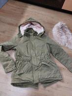 Veste parka kaki VERO MODA en taille M, Vero Moda, Enlèvement ou Envoi, Comme neuf, Taille 38/40 (M)