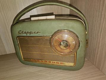 Vintage Radio's uit de jaren 60 omgebouwd tot bluetooth radi