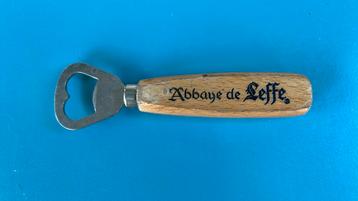 Flesopener Leffe beschikbaar voor biedingen