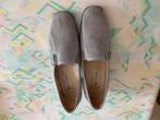 Grijze daim damesschoenen, Kleding | Dames, Ophalen, Schoenen met lage hakken, Grijs, Gedragen