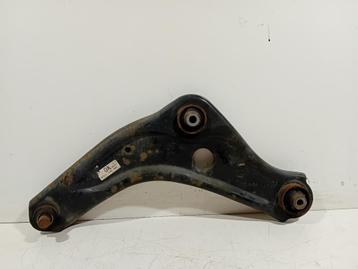 DRAAGARM LINKS VOOR Nissan Qashqai (J11) (01-2013/-) beschikbaar voor biedingen