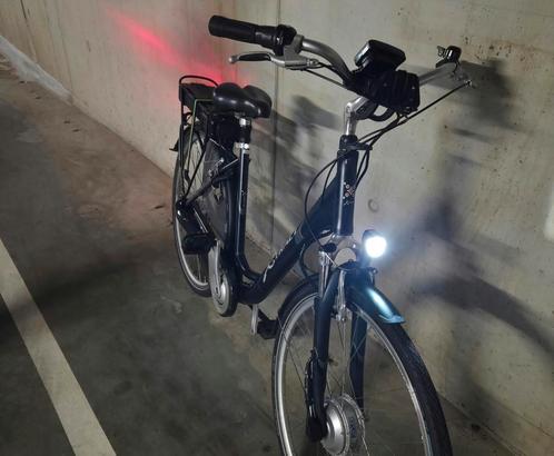 Elektrische damesfiets te koop, Fietsen en Brommers, Elektrische fietsen, Zo goed als nieuw, Ophalen