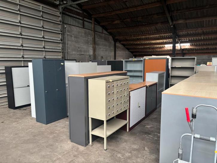 Roldeurkasten / Metaal kasten Opruiming Verschillende maten!, Maison & Meubles, Armoires | Armoires à porte coulissante & Armoires à archives