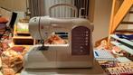 Naaimachine, Hobby en Vrije tijd, Naaimachines en Toebehoren, Ophalen, Zo goed als nieuw, Naaimachine, Singer