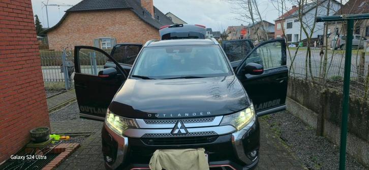 Mitsubishi Outlander, Auto's, Mitsubishi, Particulier, Outlander, Radio, Regensensor, USB, Benzine, Euro 6, SUV of Terreinwagen