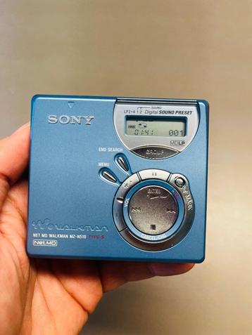 Sony Walkman Minidisc Recorder + Mic + Remote + 8 Discs  beschikbaar voor biedingen