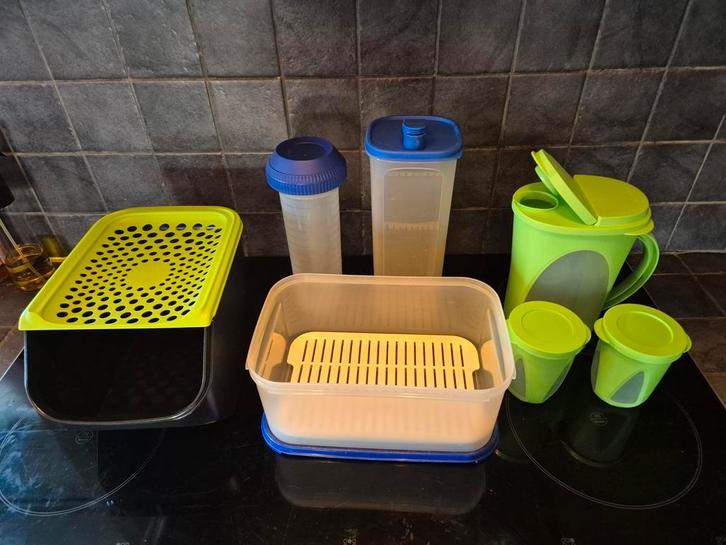 Allerlei TUPPERWARE VERSHEIDSDOZEN, Huis en Inrichting, Keuken | Tupperware, Ophalen
