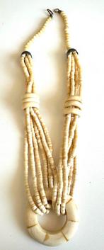 Vintage halsketting van been, lengte 60 cm
