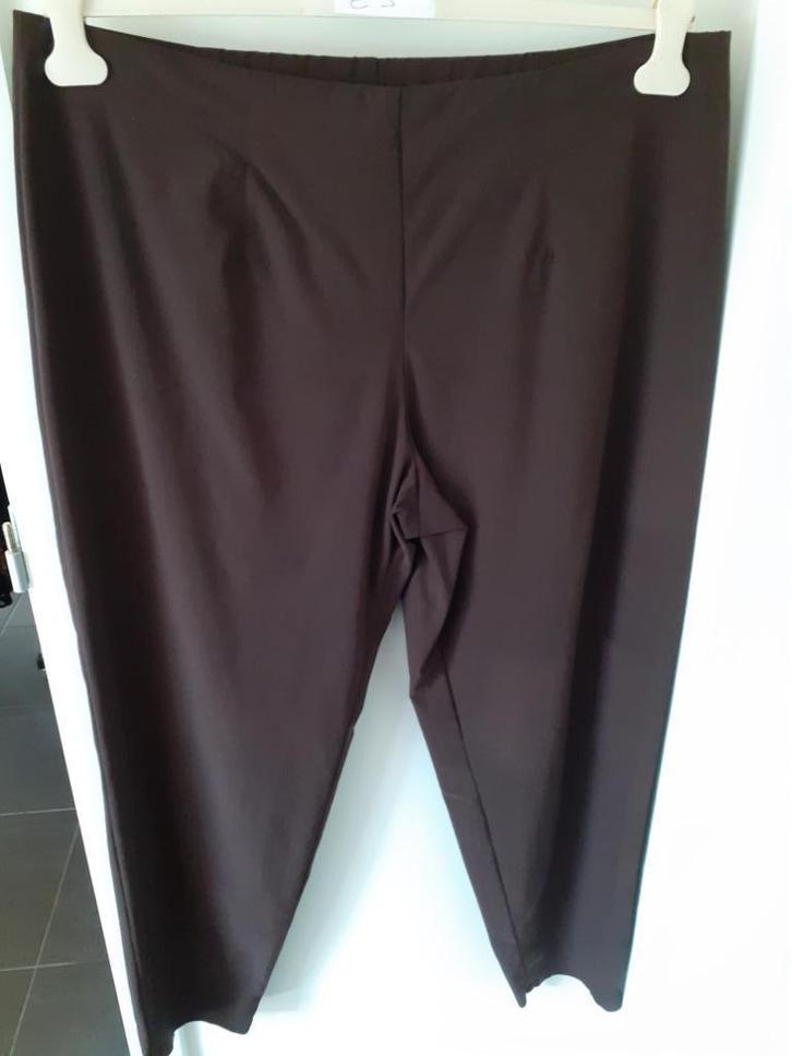 SALLIE SAHNE Donkerbruine damesjegging Maat: 52 Prijs: € 5, Kleding | Dames, Grote Maten, Zo goed als nieuw, Broek of Spijkerbroek