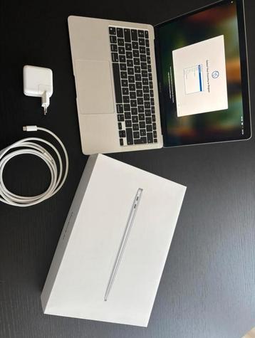 MacBook Air M1 2020 - 450€ beschikbaar voor biedingen