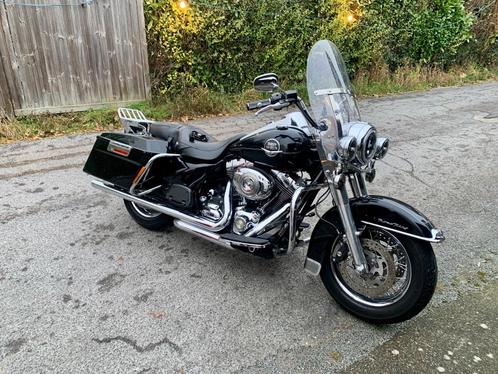 FLHRC ROAD KING CLASSIC - 31.000 km, Motoren, Motoren | Harley-Davidson, Particulier, Toermotor, meer dan 35 kW, 2 cilinders, ABS