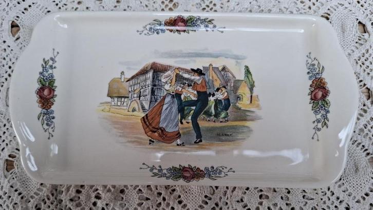 Klein Frans Sarreguemines Obernai cake schaaltje, Antiek en Kunst, Curiosa en Brocante, Ophalen of Verzenden