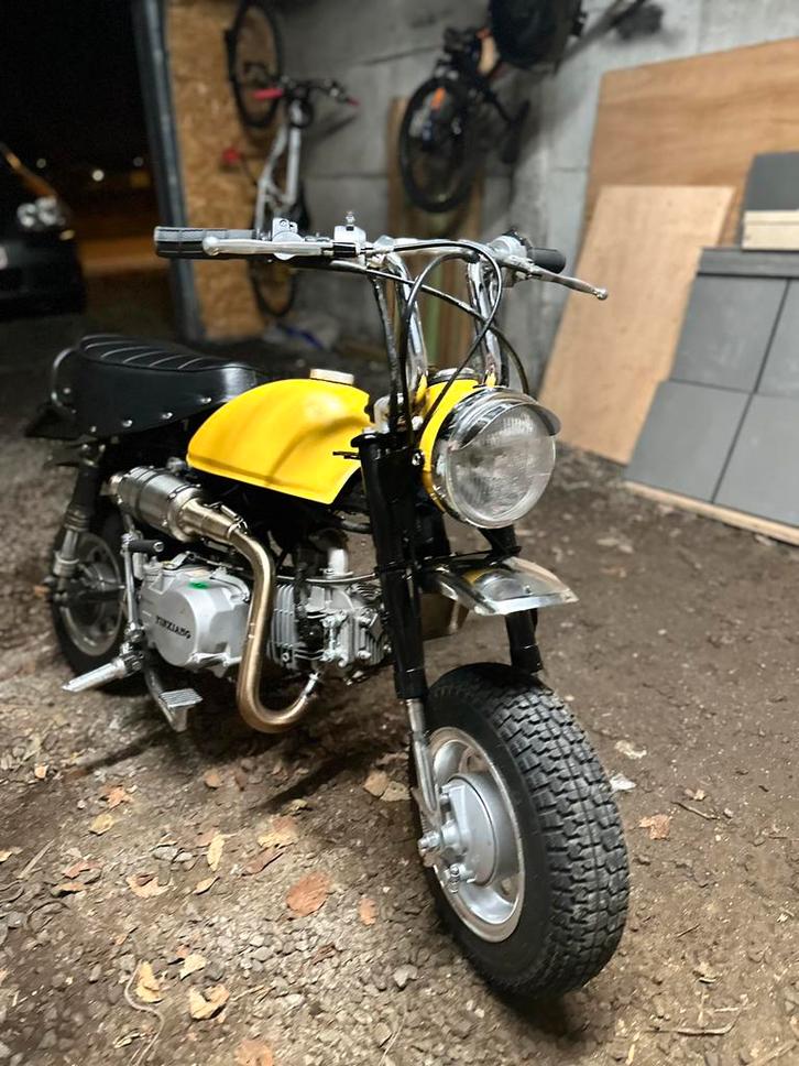 A klasse monkey, Fietsen en Brommers, Brommers | Honda, Zo goed als nieuw, Overige modellen, Klasse A (25 km/u), Ophalen