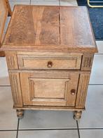 Table de nuit en bois, Ophalen, Zo goed als nieuw