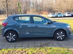 Dacia Sandero Expression automaat showroomstaat 2025, Auto's, Stof, Euro 6, 67 kW, Bedrijf