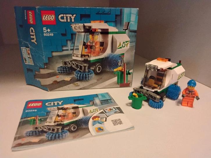 LEGO City Straatveegmachine - 60249, Kinderen en Baby's, Speelgoed | Duplo en Lego, Zo goed als nieuw, Lego, Complete set, Ophalen of Verzenden