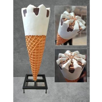 MOBILE À CRÈME GLACÉE ET AMANDES - Mobile Cornetto 185 cm