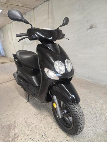 yamaha neos 50cc 4 temps class B , superbe état ! 2017 beschikbaar voor biedingen