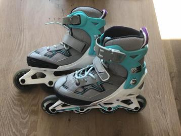 Oxelo skeelers 32-35 beschikbaar voor biedingen