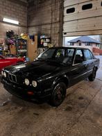 Projet e30 316i, Autos, BMW, Boîte manuelle, 5 portes, Berline, Particulier