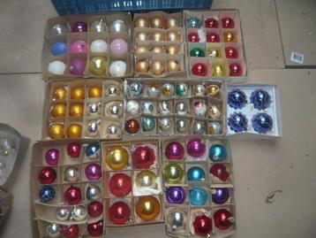 BOULES DE SAPIN DE NOËL EN VERRE ANCIENNES, Divers, Noël, Enlèvement, Utilisé