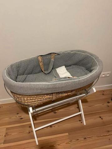 Lit bébé en osier - panier en mousse avec support, Enlèvement, Comme neuf