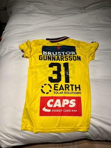 Gedragen en Gesigneerd shirt Kv kortrijk Gunnarson beschikbaar voor biedingen