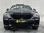 BMW X6 M M-Pack*Pano*Head Up*Trekhaak*Laserlights*Carplay, Auto's, Automaat, 186 g/km, Gebruikt, Zwart