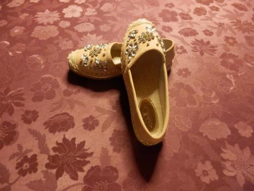 (20) -ballerine femme p.37 beige - juliet -, Kleding | Dames, Schoenen, Zo goed als nieuw, Ballerina's, Beige, Ophalen of Verzenden