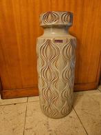 hoge beige vaas, Ophalen