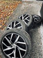 Jantes et pneus hiver Volvo V60 18“ 235/45 XL (V90 & XC40), Autos : Pièces & Accessoires, Pneus & Jantes, Pneus hiver, Véhicule de tourisme