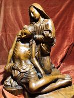 Grote antiek houten Pieta., Ophalen of Verzenden